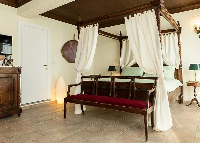 Cascina San Vito Bed & Breakfast 2*